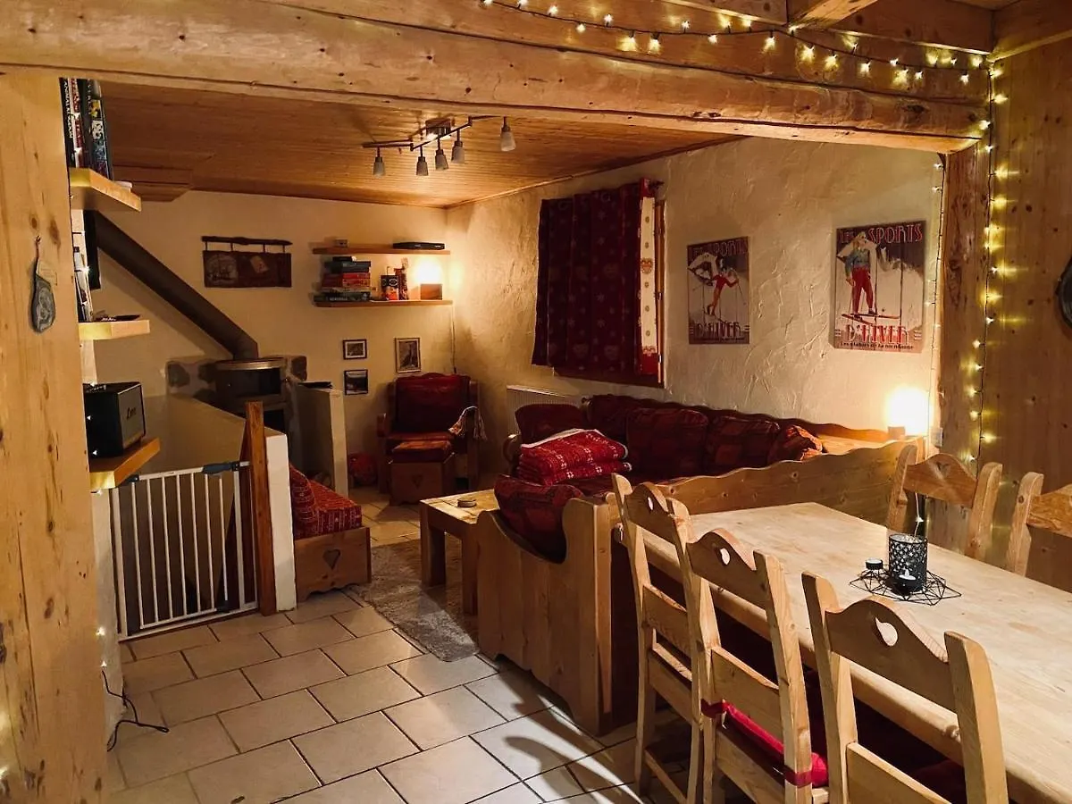 Ecrins Lodge Le Bourg-dʼOisans Alpstuga